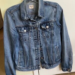 Gap Jean Jacket Sz XS Pre-owned. Great condition.